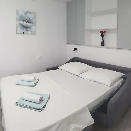 Apartman N&n With Free Private Parking
